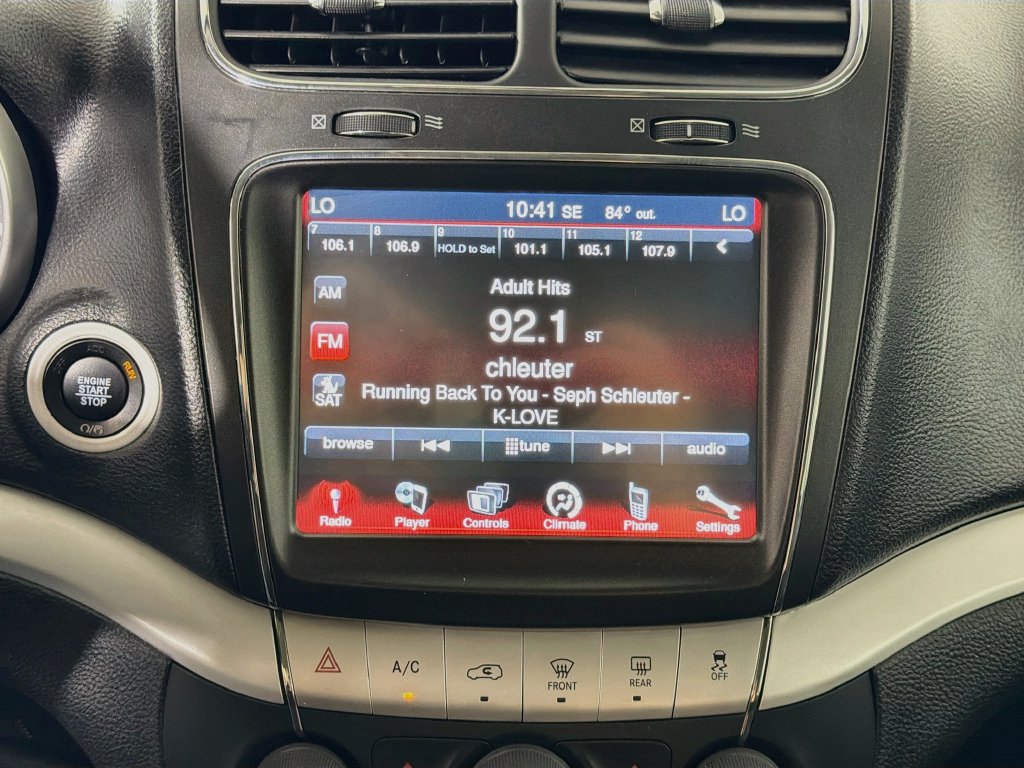 Used 2019 Dodge Journey SE FWD image 19