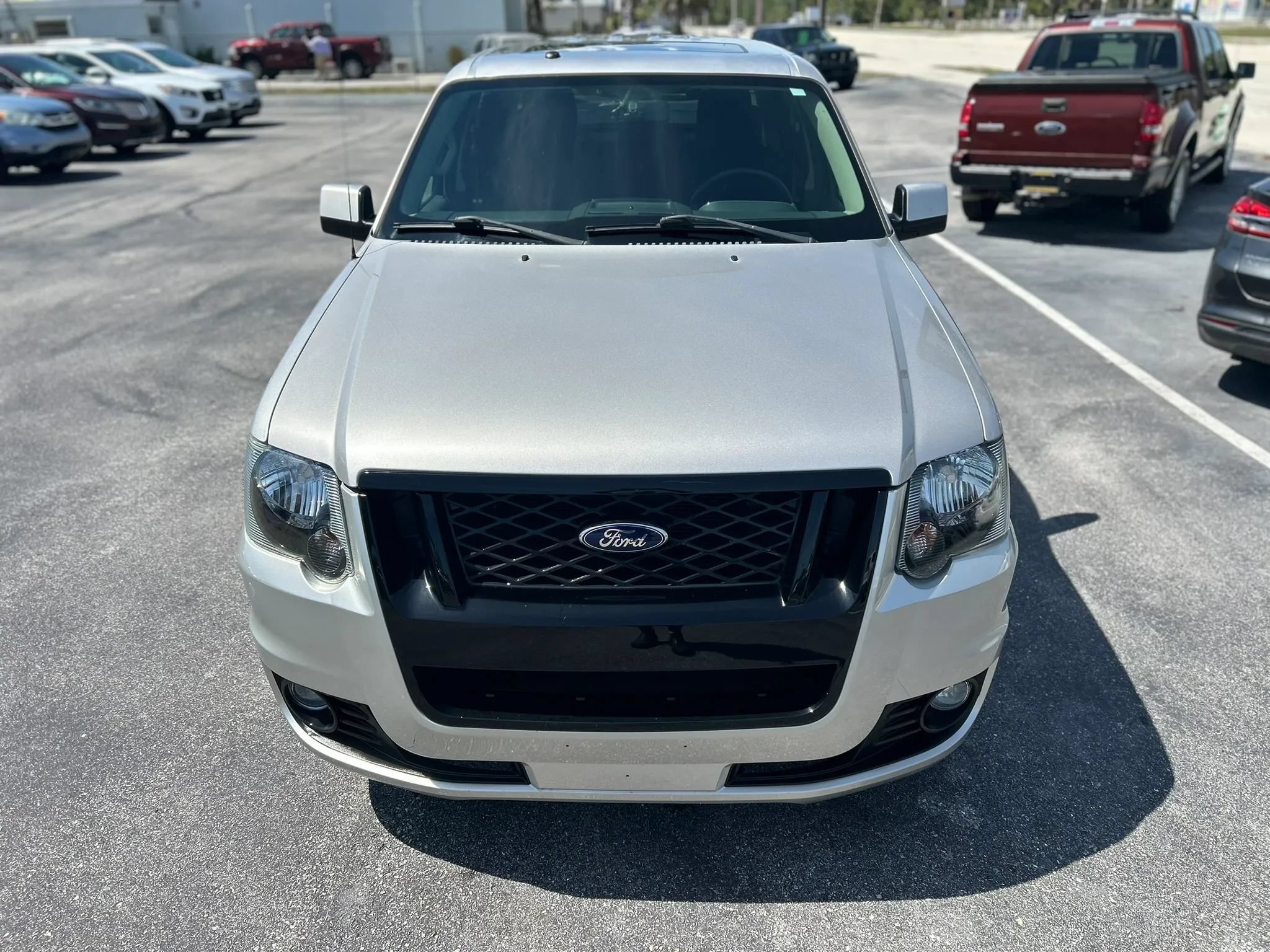 Used 2008 Ford Explorer Sport Trac Limited RWD image 23