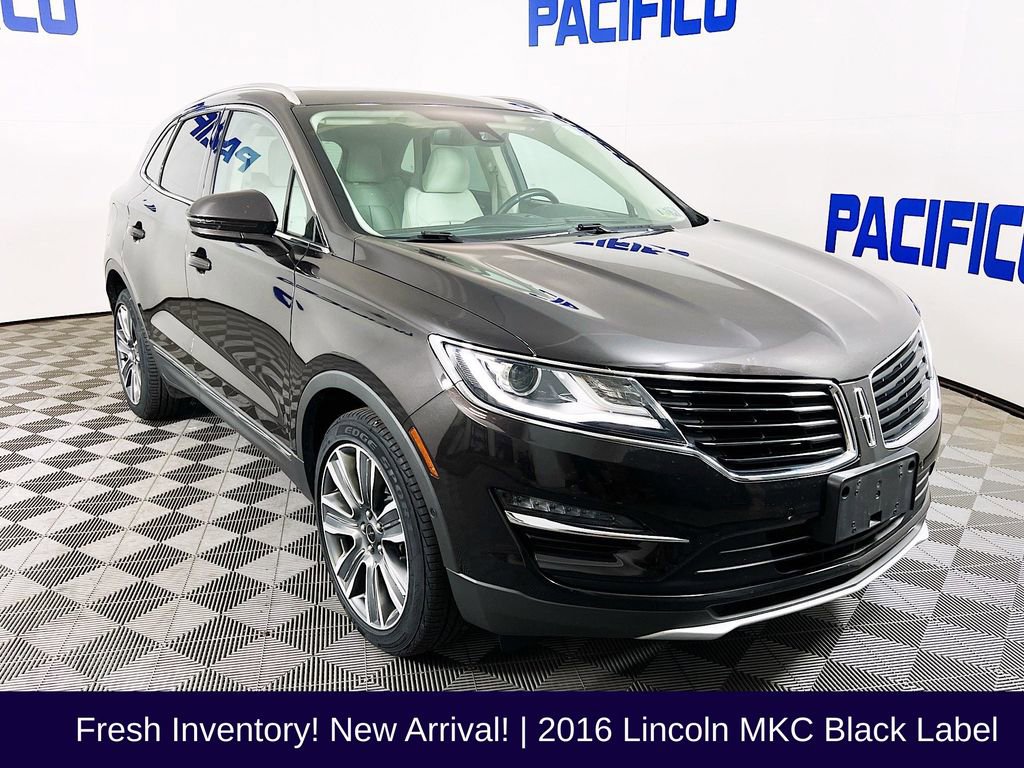 Used 2016 Lincoln MKC Black Label image 1
