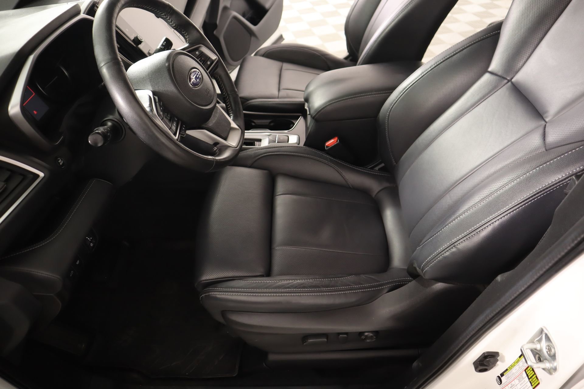 Used 2023 Subaru Ascent Limited image 11