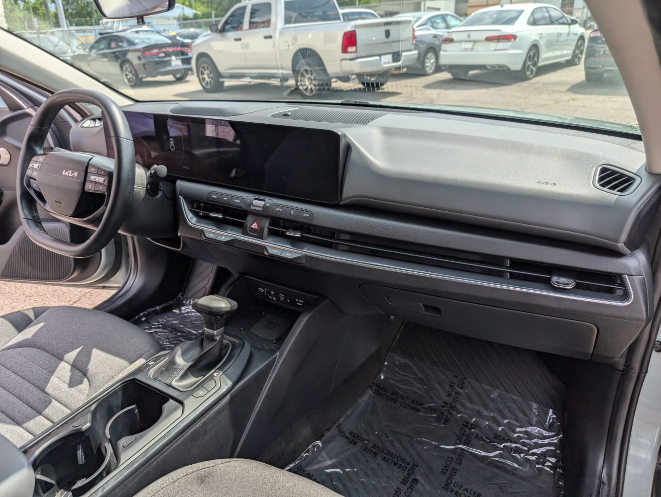 Used 2025 Kia K4 EX FWD image 13