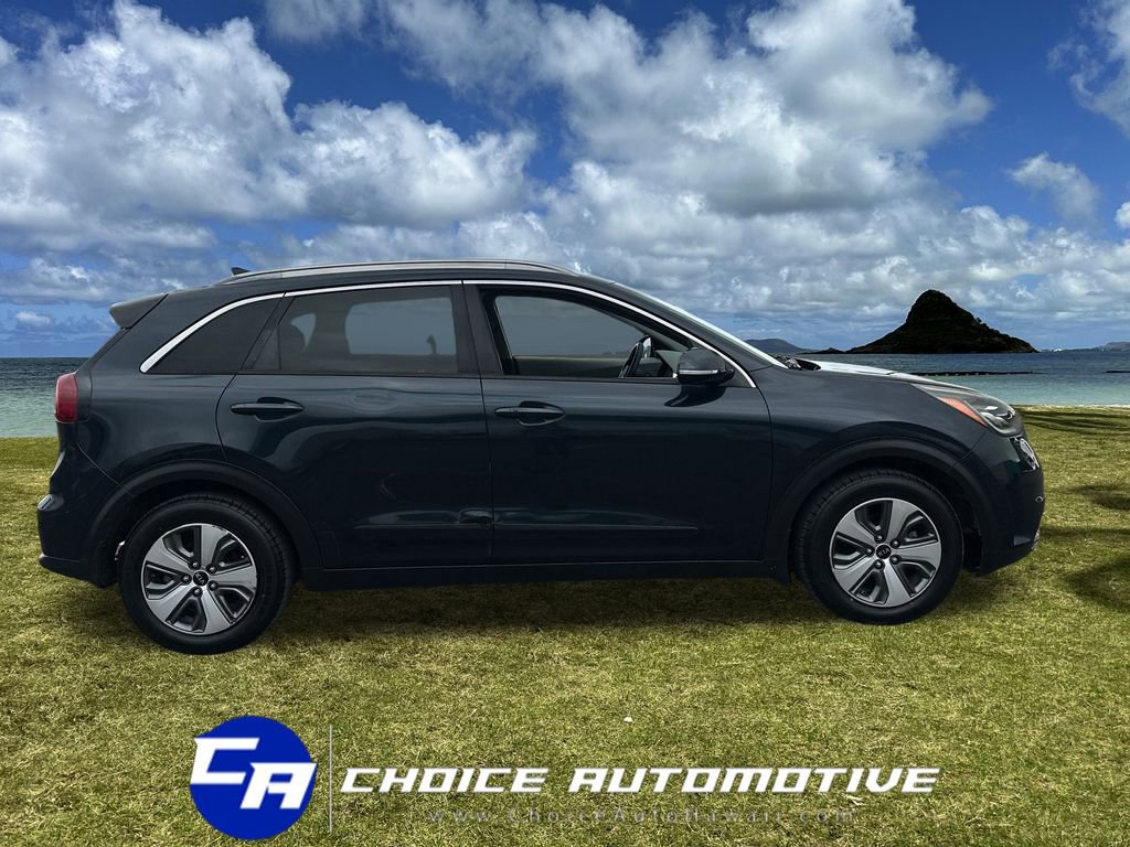 Used 2019 Kia Niro EX Premium w/ Sunroof Package FWD image 9