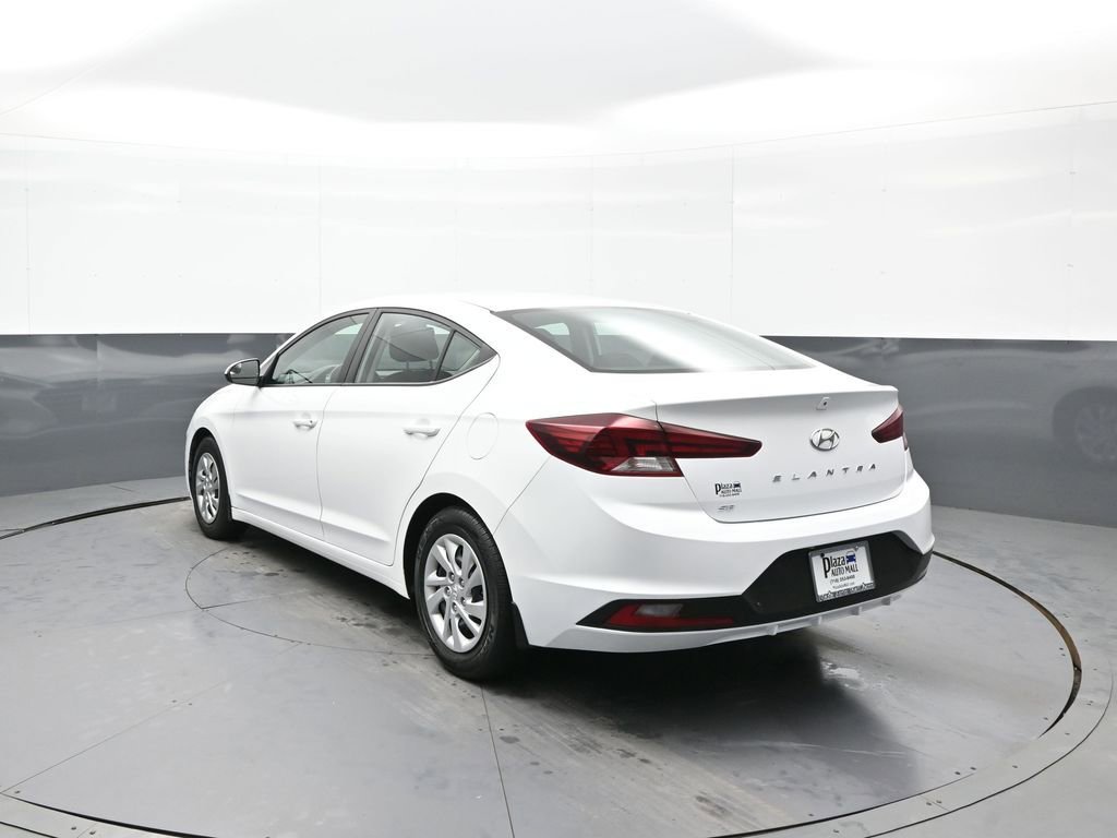 Used 2020 Hyundai Elantra SE w/ Cargo Package (C1) image 8