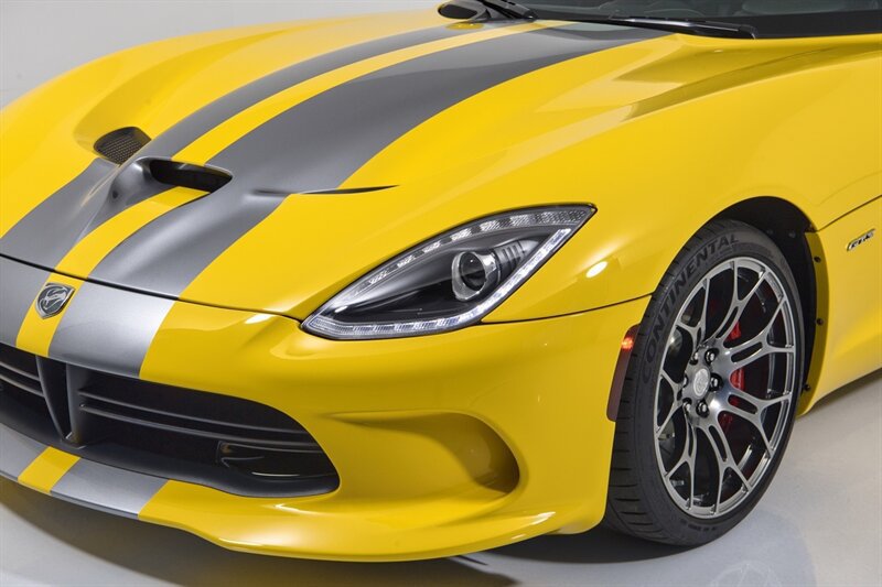 Used 2013 SRT Viper GTS w/ Track Pkg RWD image 40