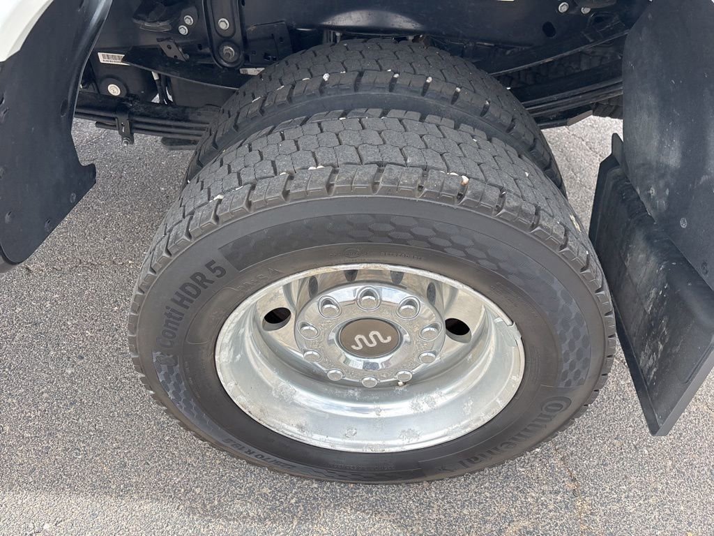 Used 2025 Ford F450 King Ranch AWD/4WD image 7