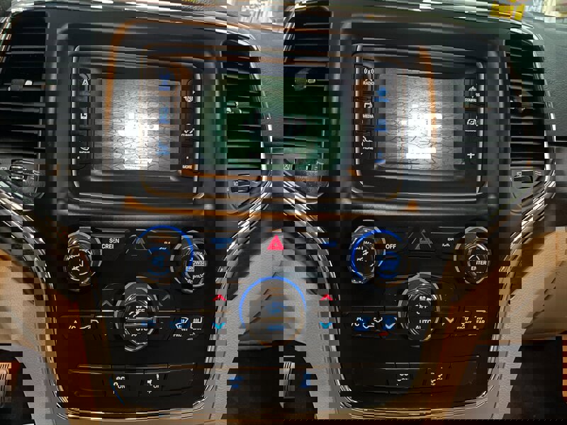 Used 2015 Jeep Grand Cherokee Laredo w/ Quick Order Package 23E image 13