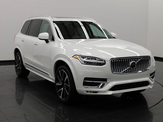 Used 2025 Volvo XC90 B5 Plus w/ Protection Package Premier