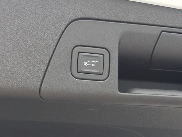 Used 2025 Buick Envision Avenir AWD/4WD image 15