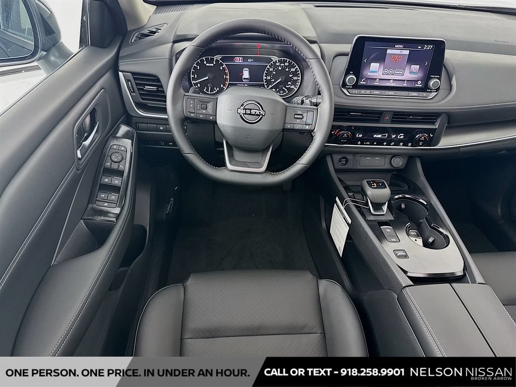 New 2026 Nissan Rogue Dark Armor FWD image 22