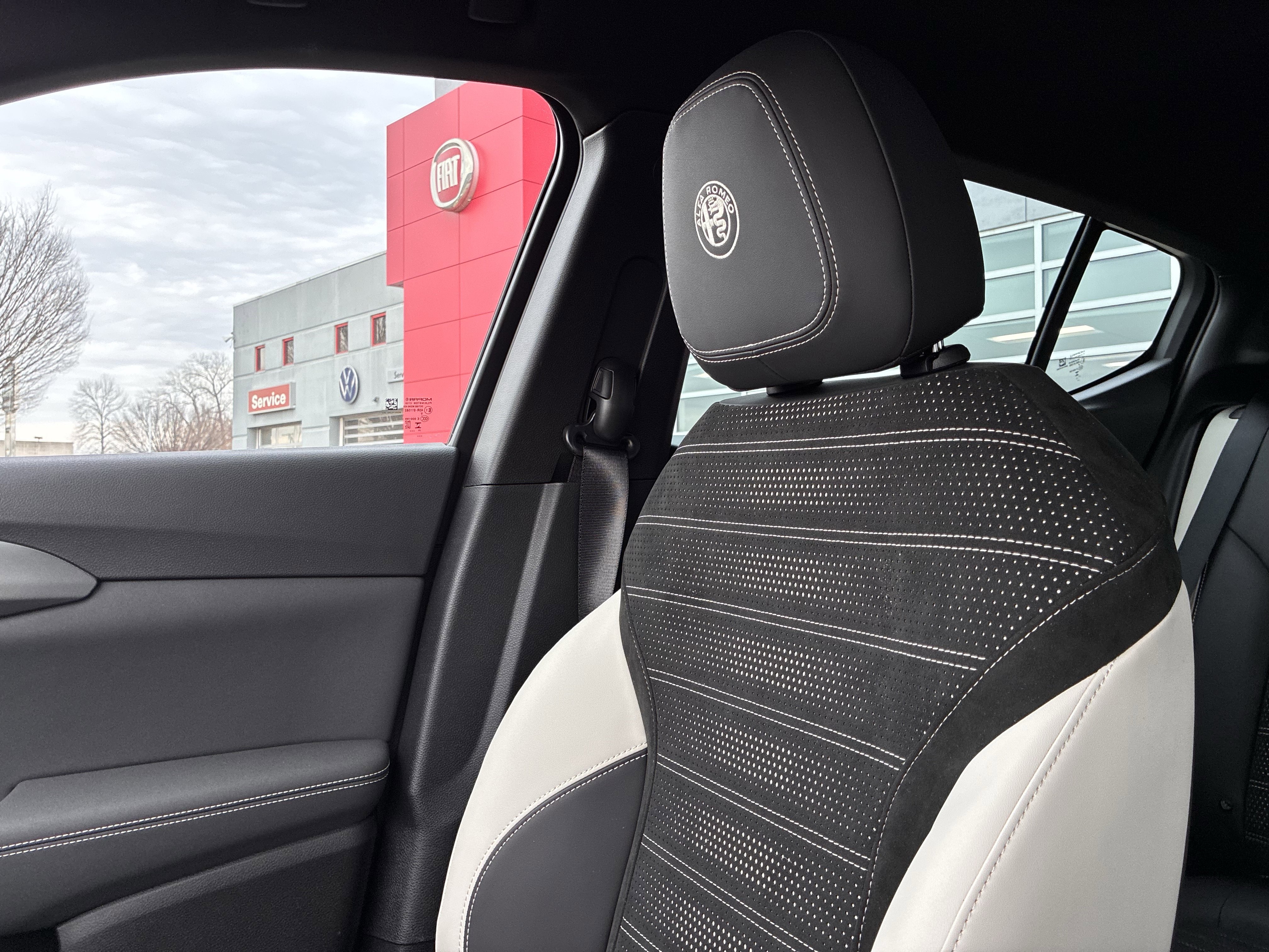 New 2026 Alfa Romeo Tonale AWD/4WD image 23