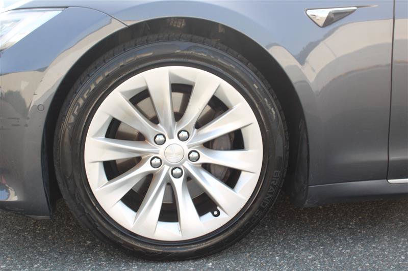 Used 2018 Tesla Model S 100D AWD/4WD image 9