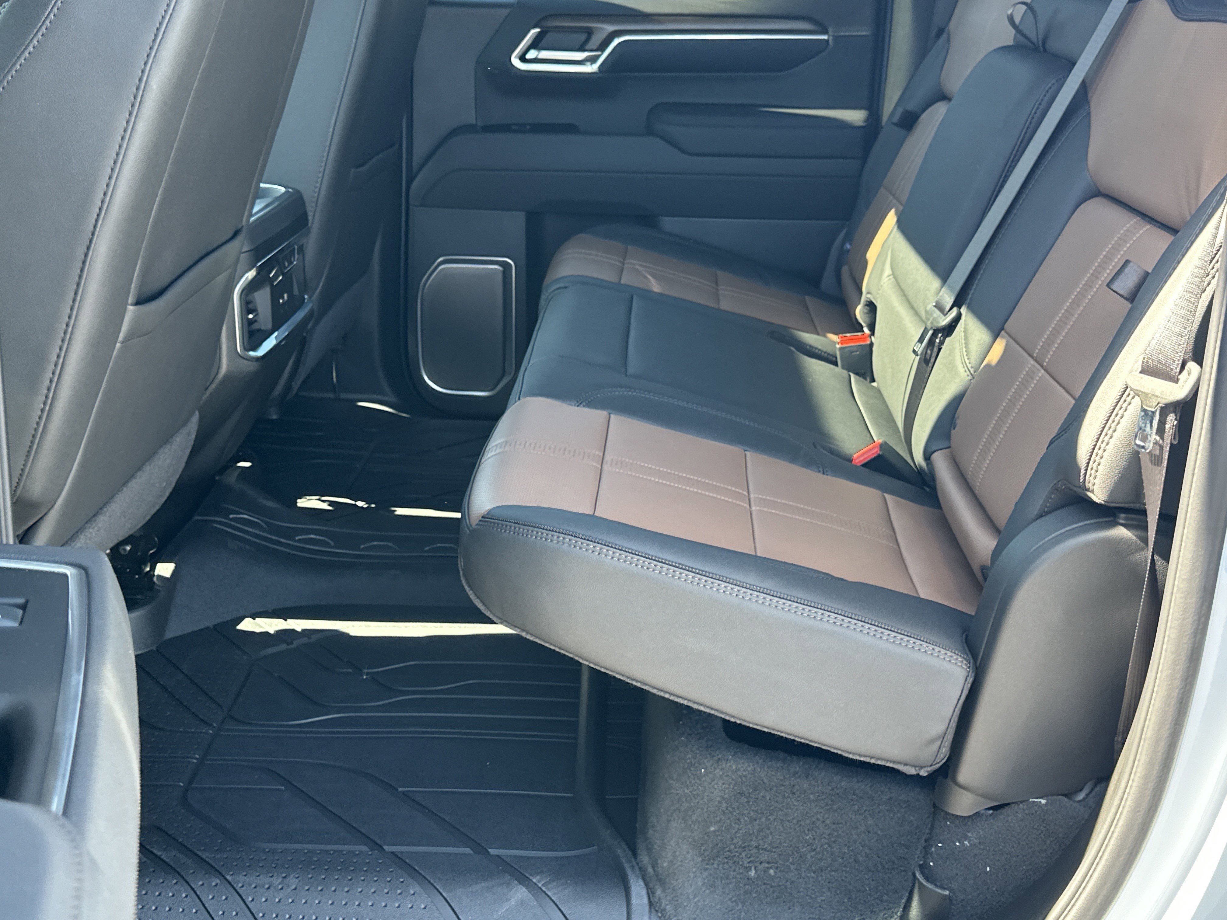 New 2026 Chevrolet Silverado 1500 High Country w/ High Country Premium Package image 20