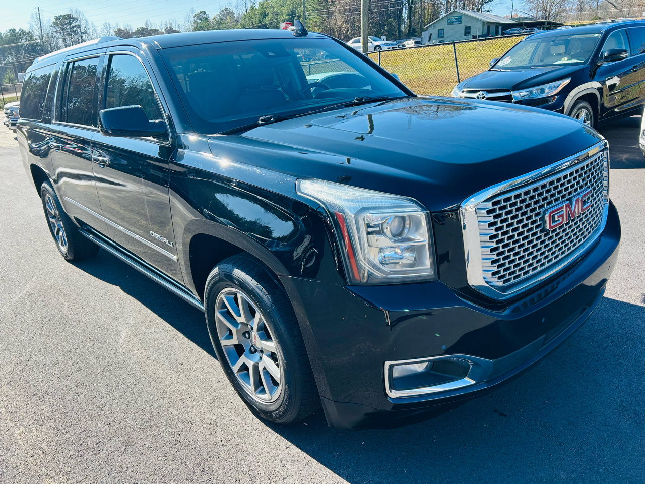 Used 2015 GMC Yukon XL Denali w/ Premium Package image 7