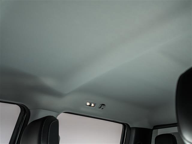 Used 2023 Ford F250 Lariat w/ Tow Technology Package image 19