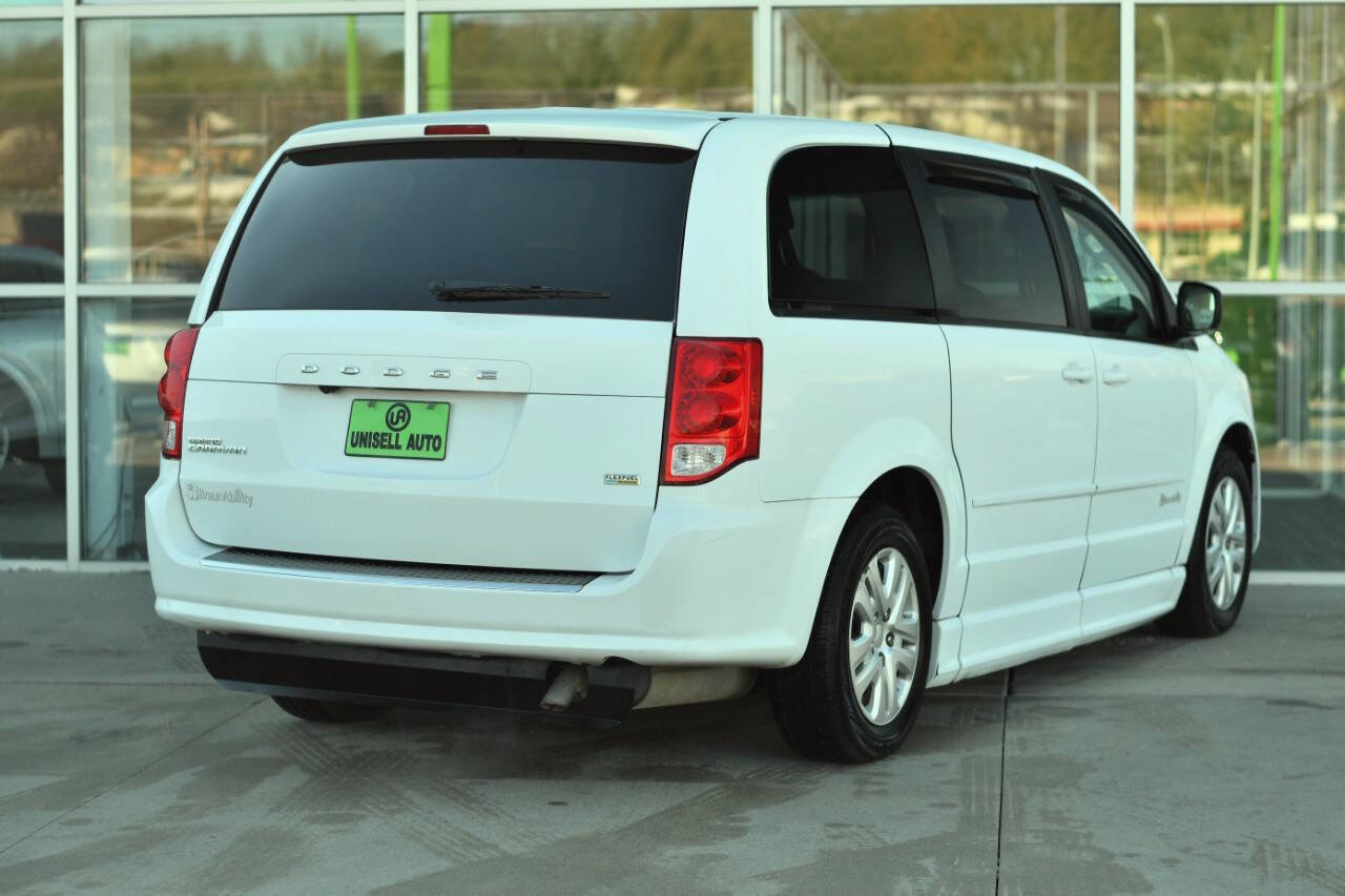 Used 2017 Dodge Grand Caravan SE w/ Power Window Group image 8