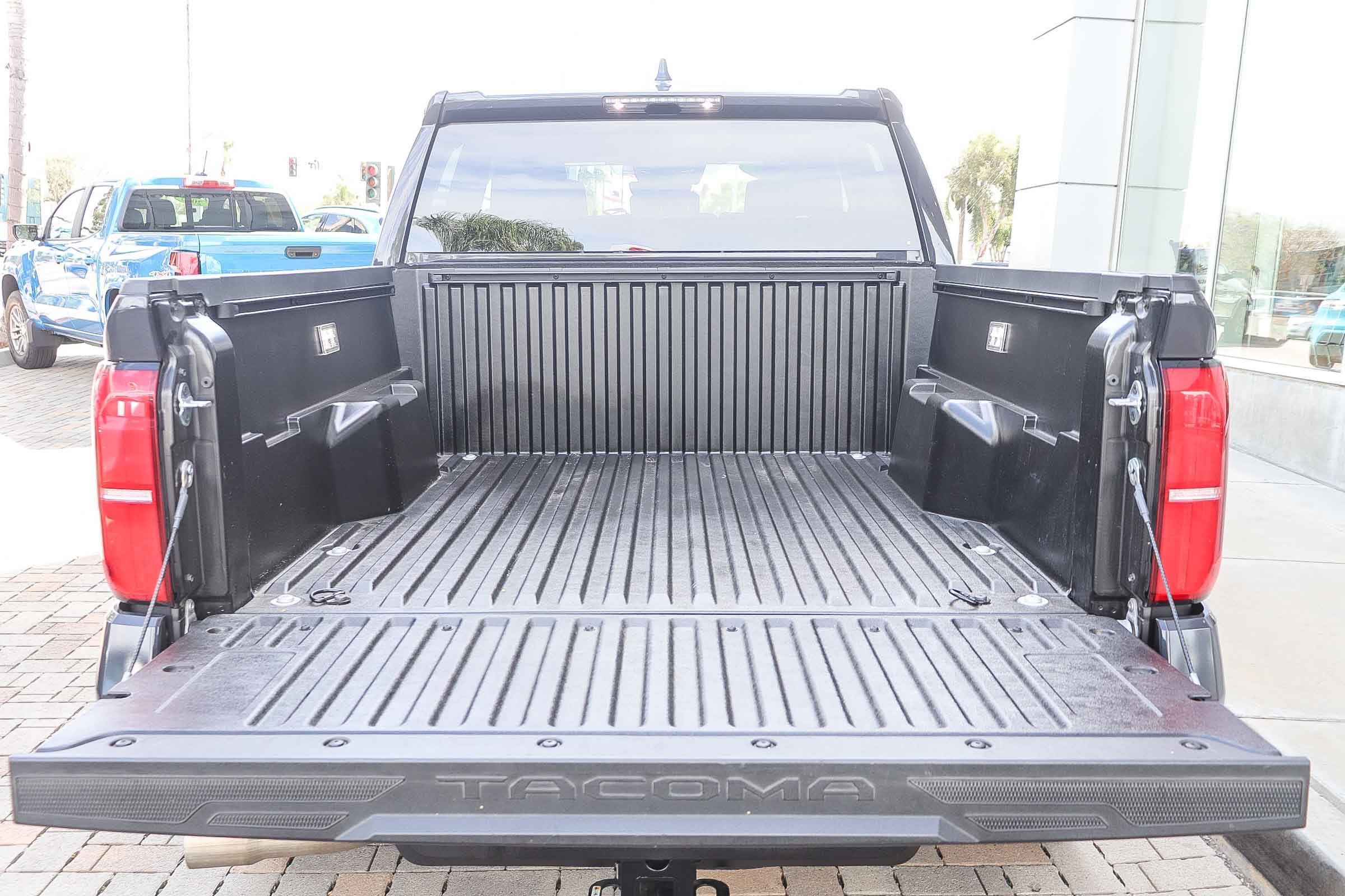 Used 2024 Toyota Tacoma TRD Sport RWD image 28