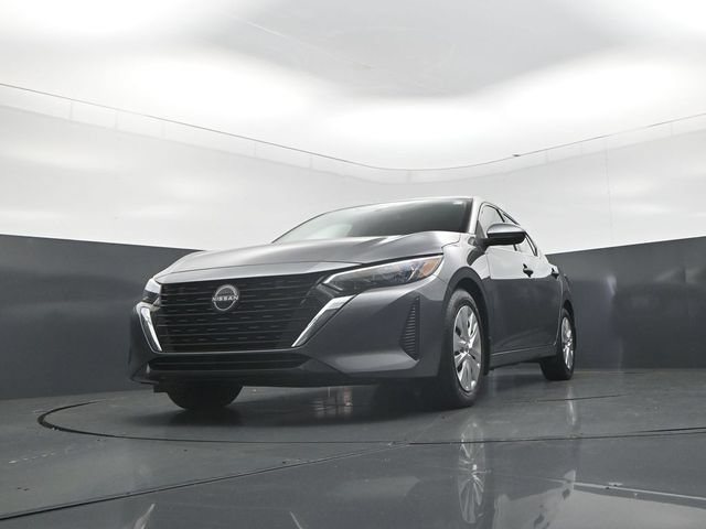 Used 2025 Nissan Sentra S w/ Lighting Package FWD image 31