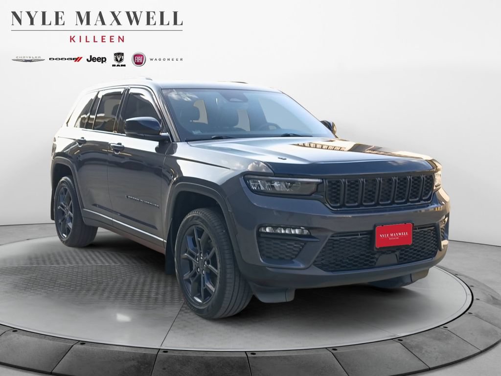 Used 2025 Jeep Grand Cherokee Limited w/ Trailer Tow Package AWD/4WD image 2
