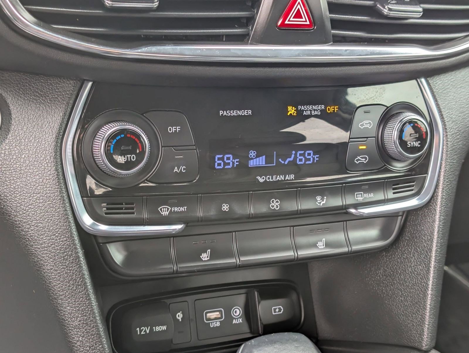 Used 2020 Hyundai Santa Fe SEL image 21