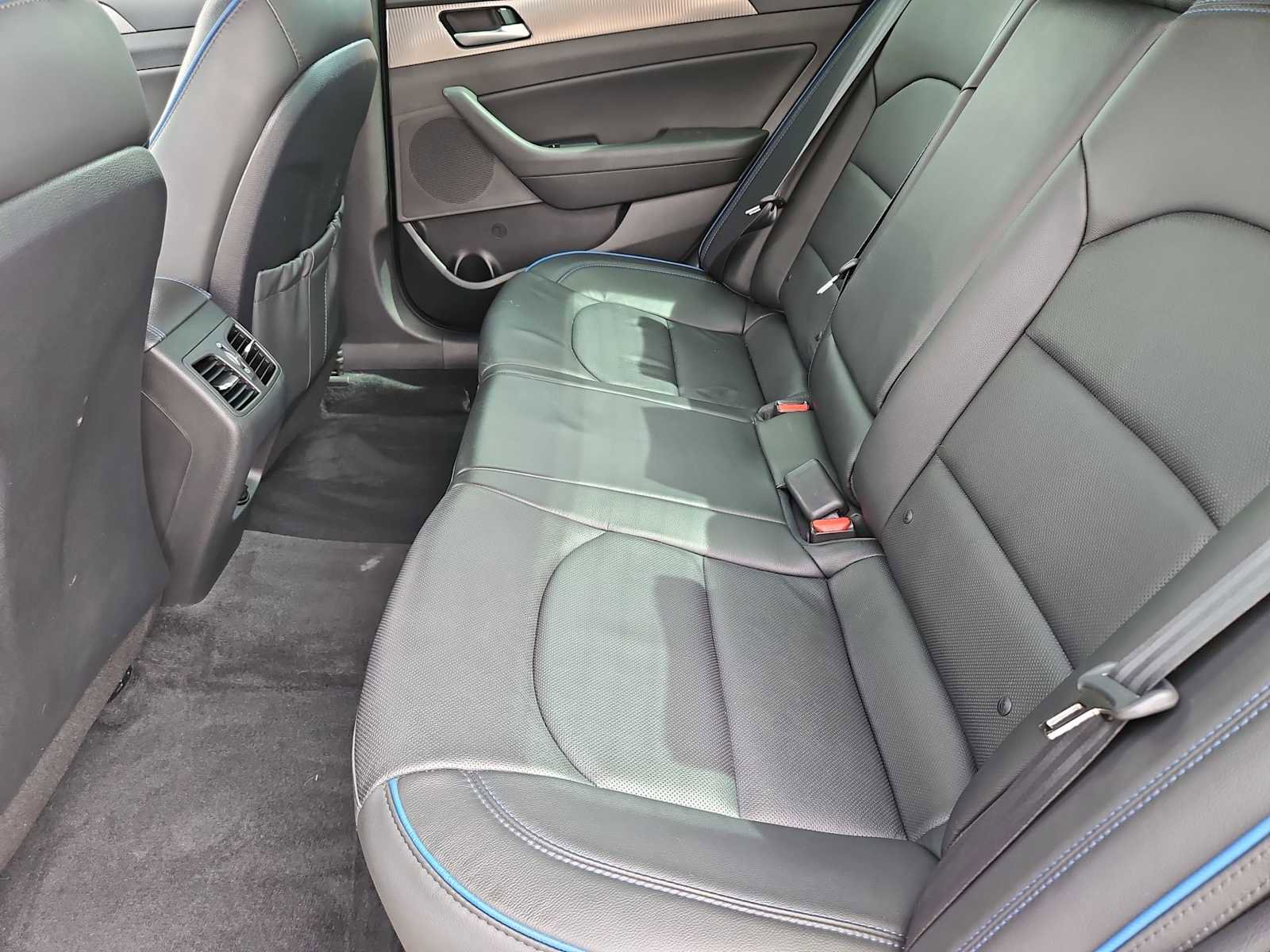 Used 2018 Hyundai Sonata Limited image 19