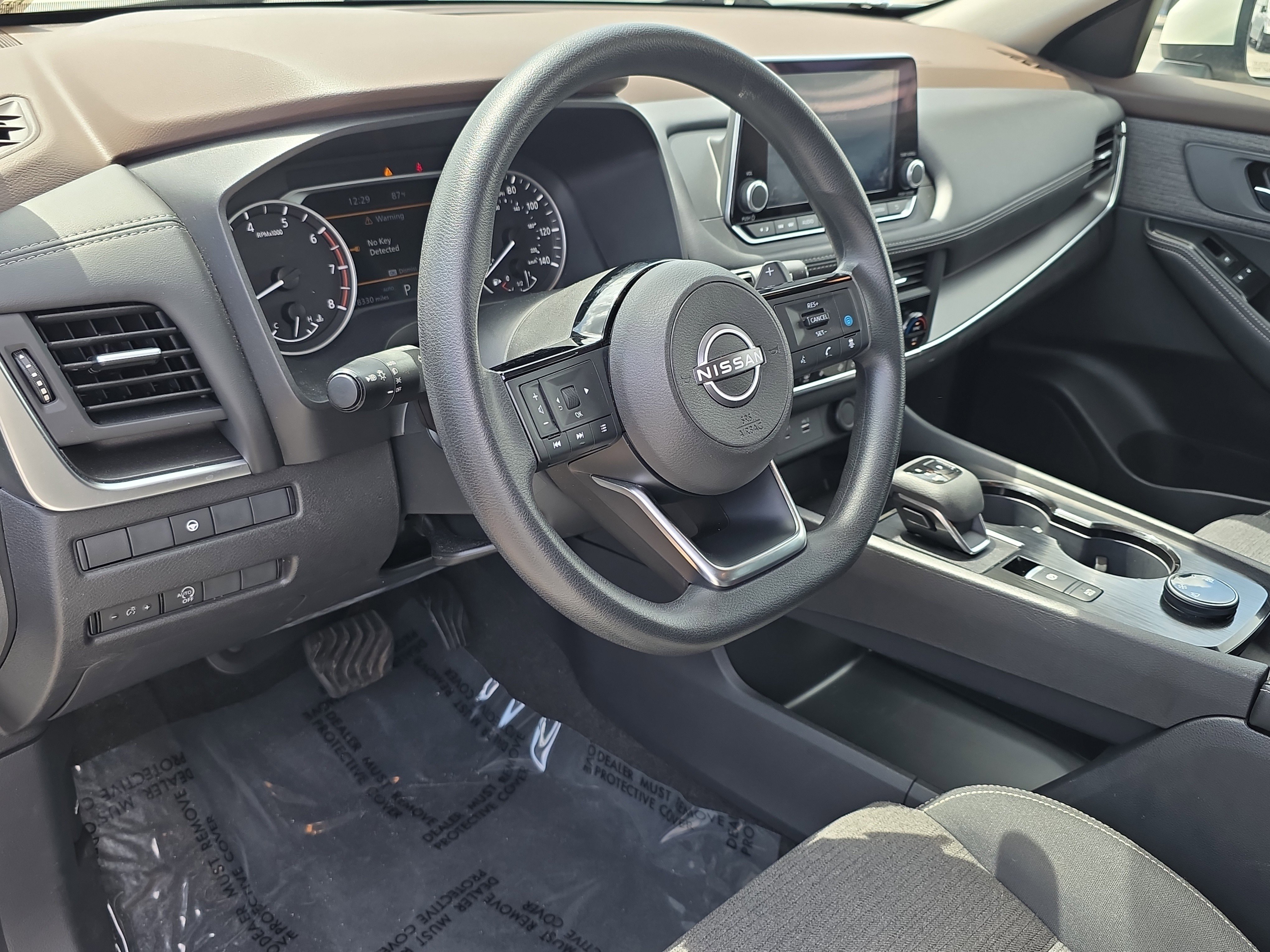 Used 2023 Nissan Rogue SV image 23