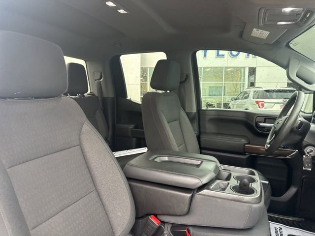 Used 2020 Chevrolet Silverado 1500 LT image 9