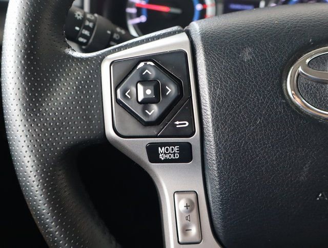 Used 2017 Toyota 4Runner SR5 Premium image 22