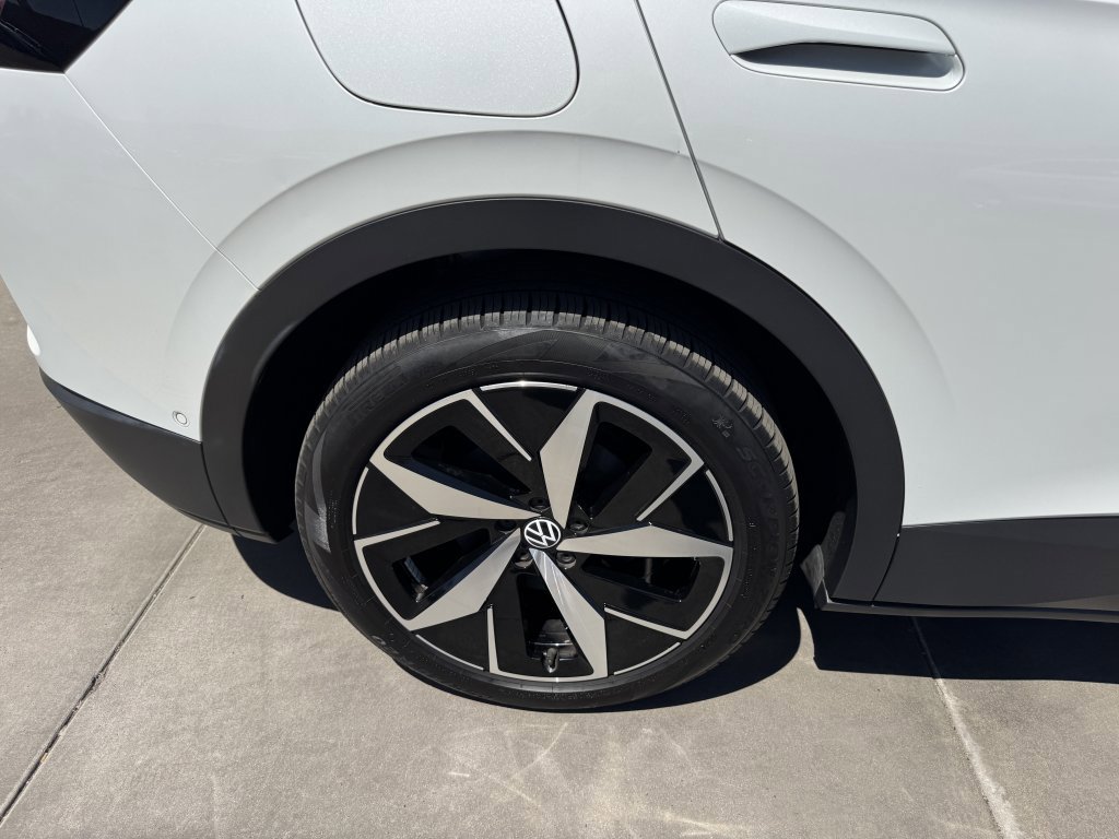 Used 2023 Volkswagen ID.4 Pro S RWD image 15