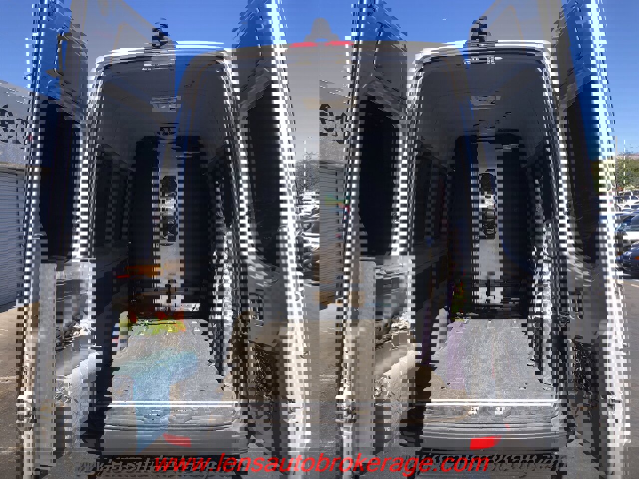 Used 2015 Mercedes-Benz Sprinter 2500 image 23