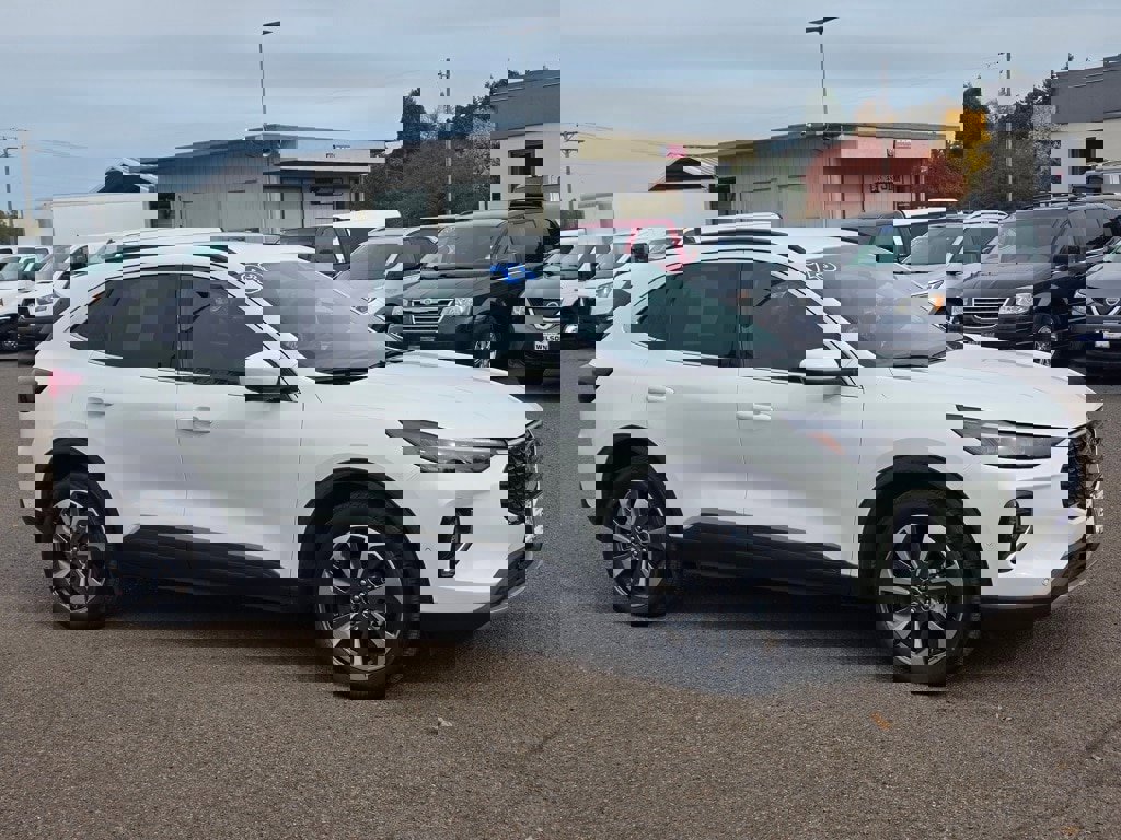 Used 2023 Ford Escape Platinum w/ Premium Technology Package image 28