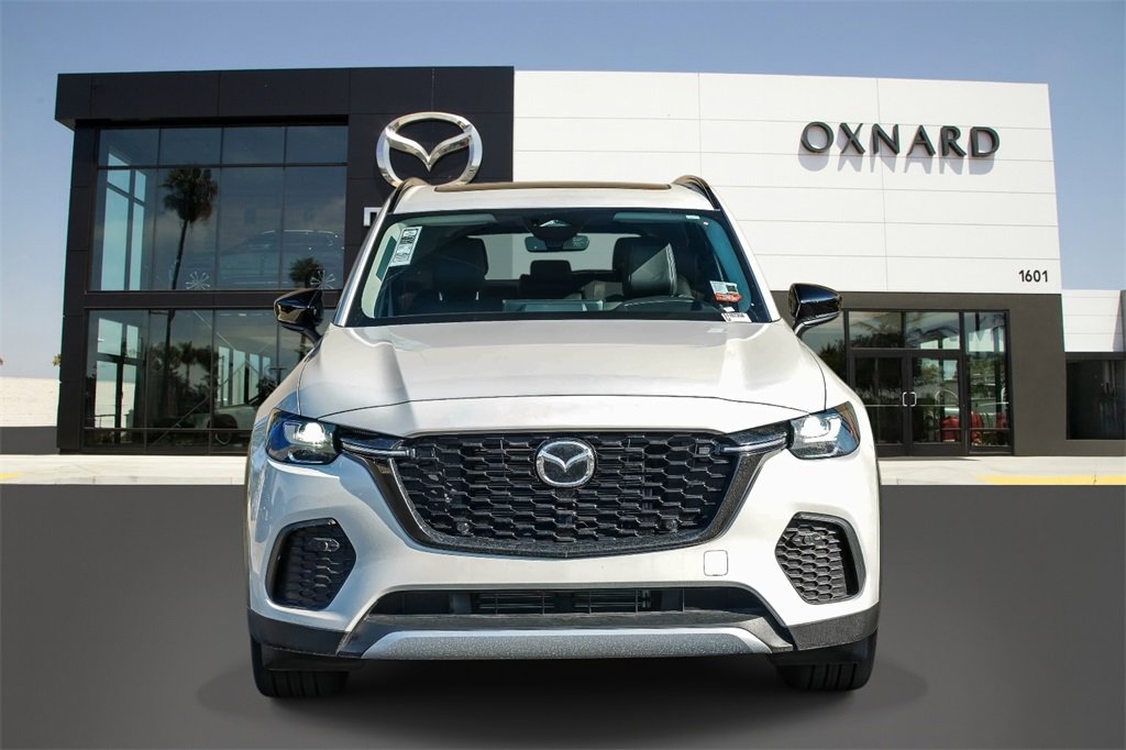 New 2025 MAZDA CX-70 Plug-In Hybrid w/ Premium Pkg image 2