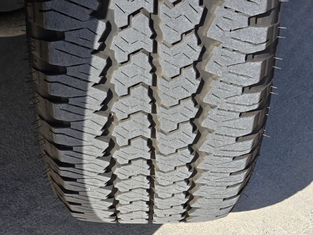 Certified 2025 RAM 2500 Big Horn AWD/4WD image 15