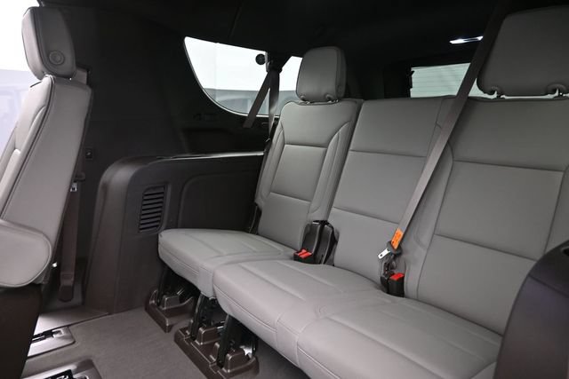 Used 2024 GMC Yukon XL SLT w/ SLT Luxury Package AWD/4WD image 15