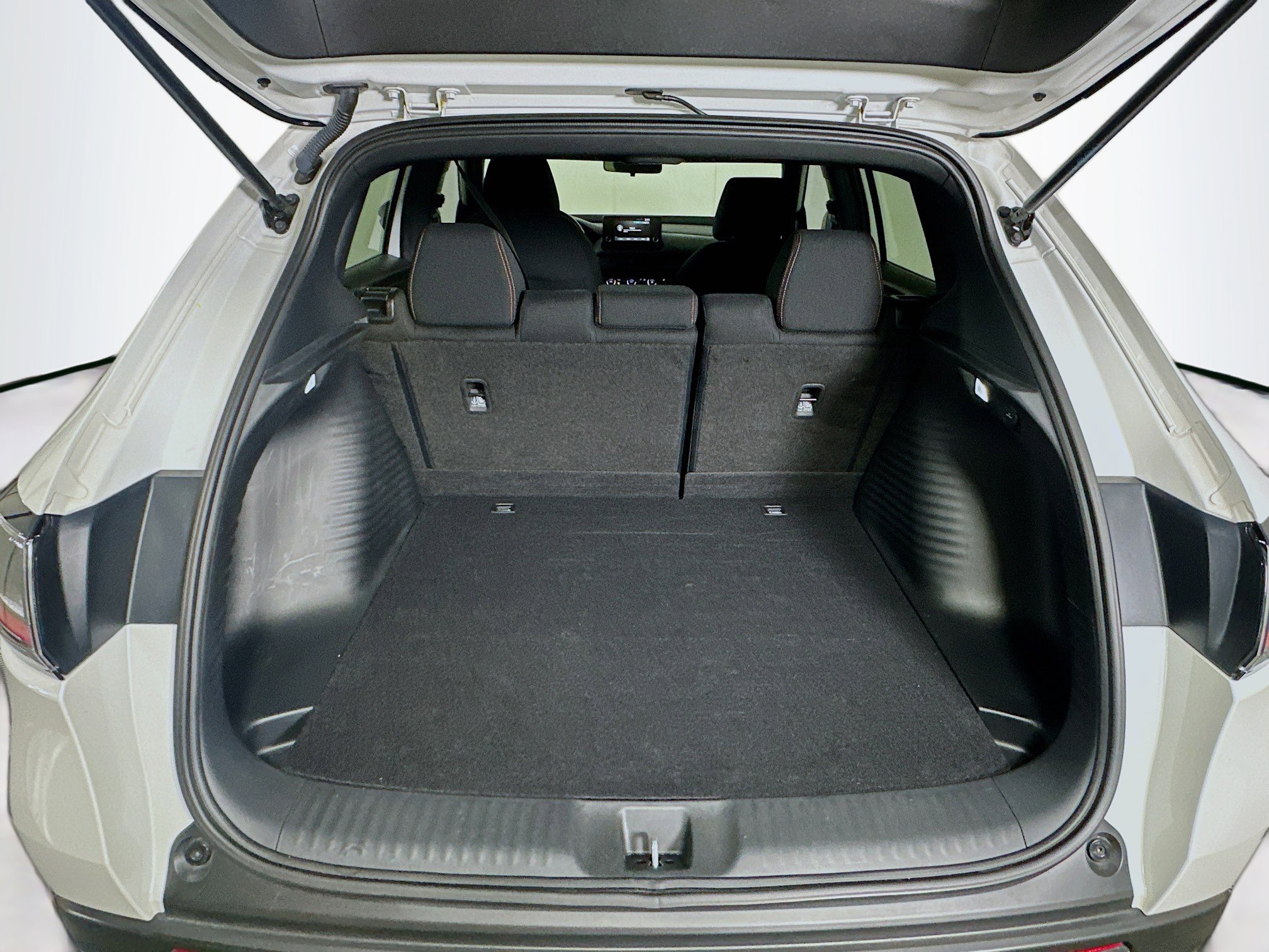 Used 2025 Honda HR-V Sport image 27