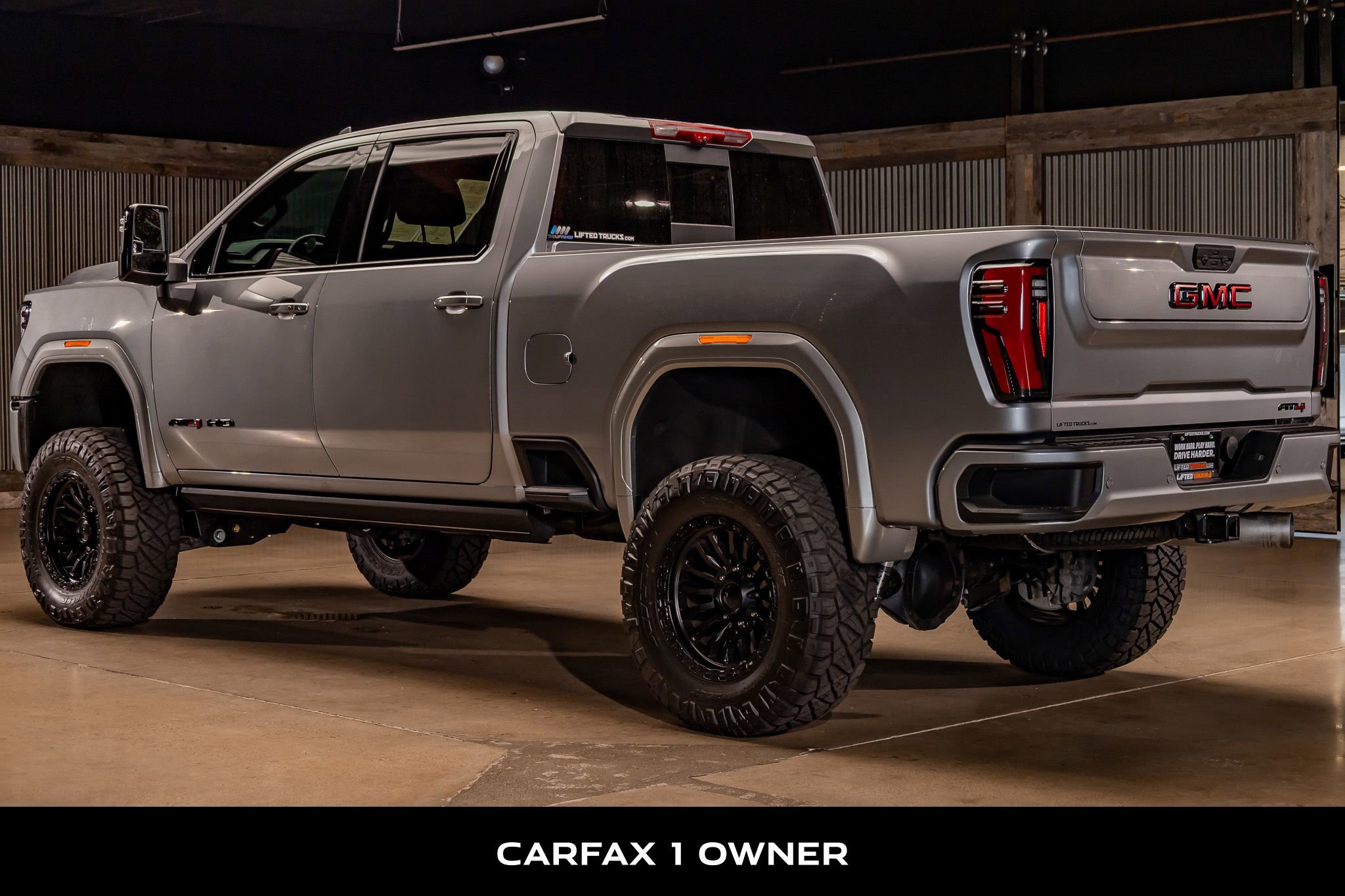 Used 2025 GMC Sierra 3500 AT4 w/ AT4 Premium Plus Package image 5