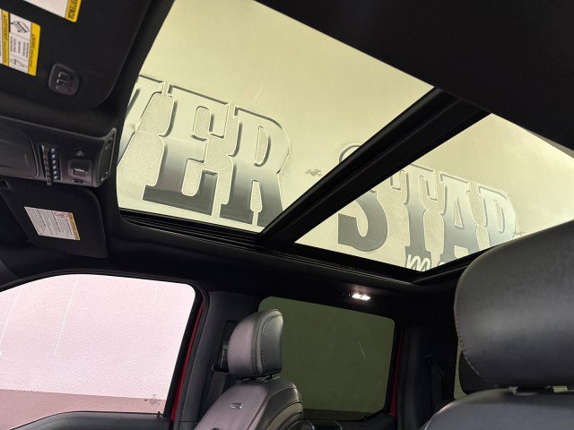 Used 2022 Ford F250 Platinum w/ FX4 Off-Road Package image 21