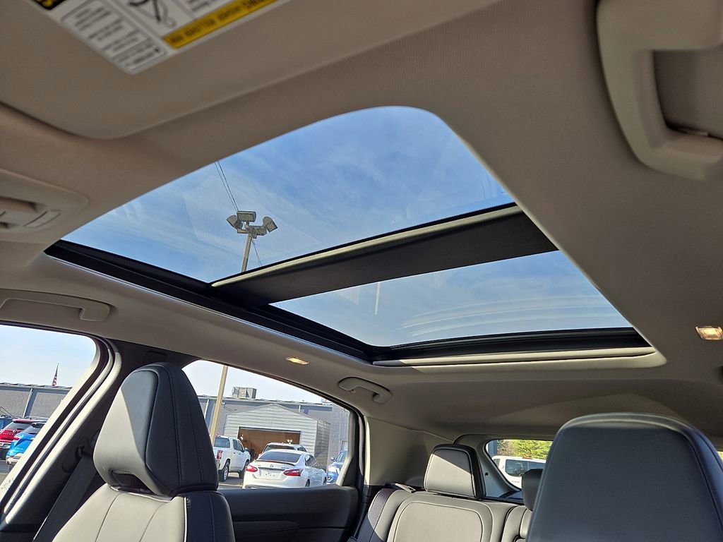 Certified 2024 Nissan Ariya AWD image 14