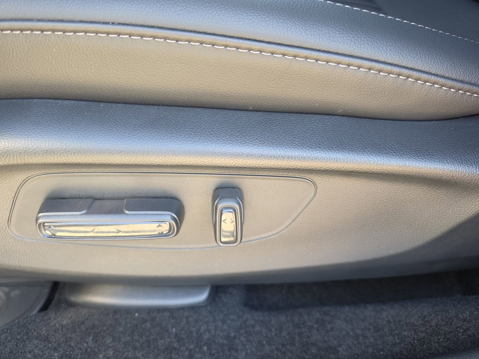 New 2026 Honda HR-V EX-L image 9