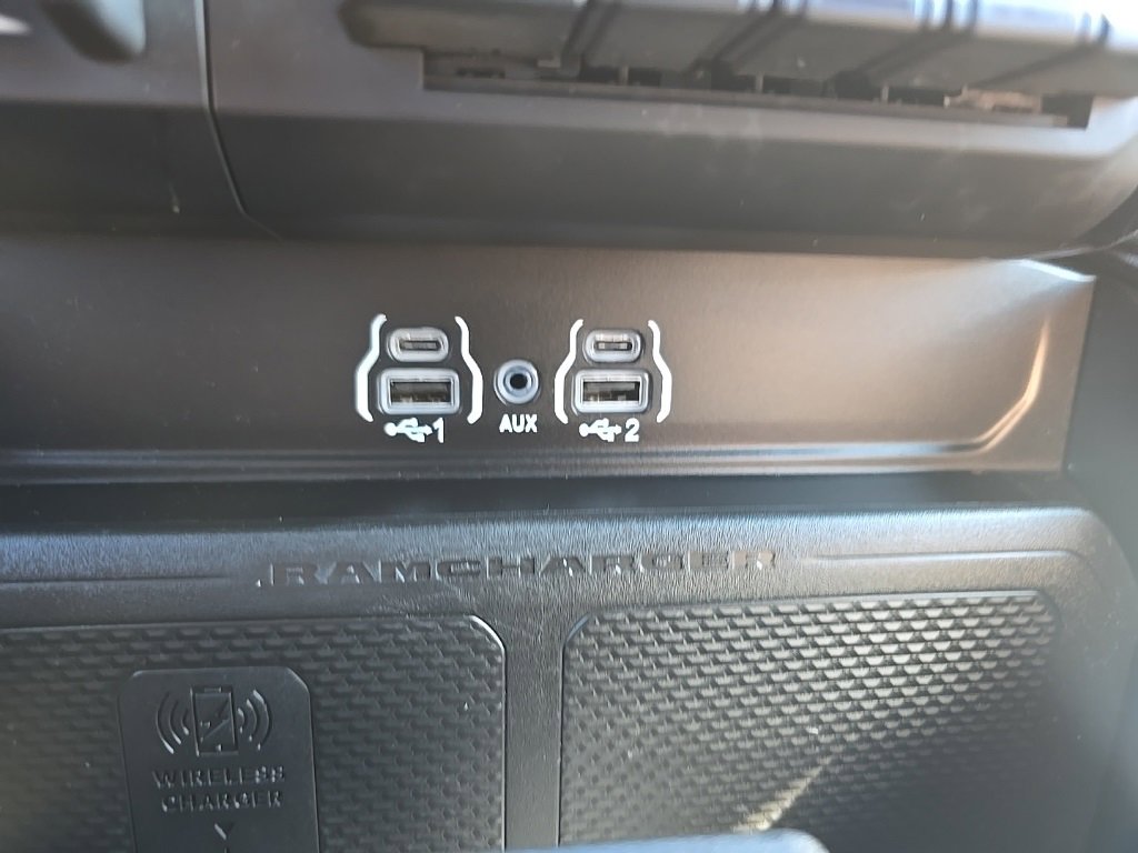 Certified 2025 RAM 1500 Big Horn image 30