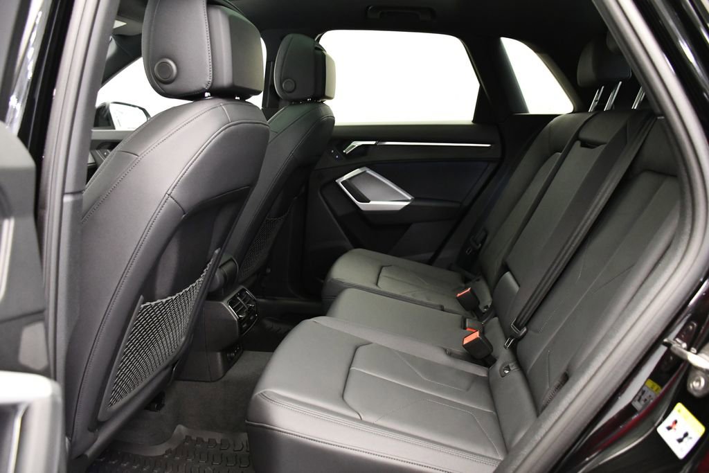 Used 2025 Audi Q3 2.0T Premium w/ Convenience Package image 43