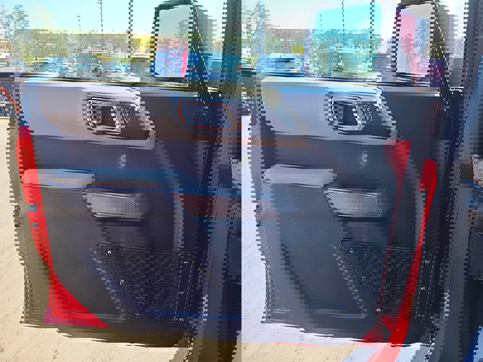 Used 2023 Ford Bronco Wildtrak image 29