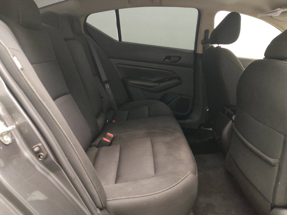 Used 2023 Nissan Altima 2.5 SV image 19