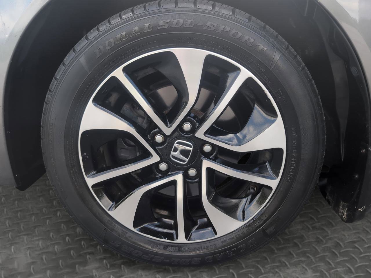 Used 2013 Honda Civic EX-L image 29