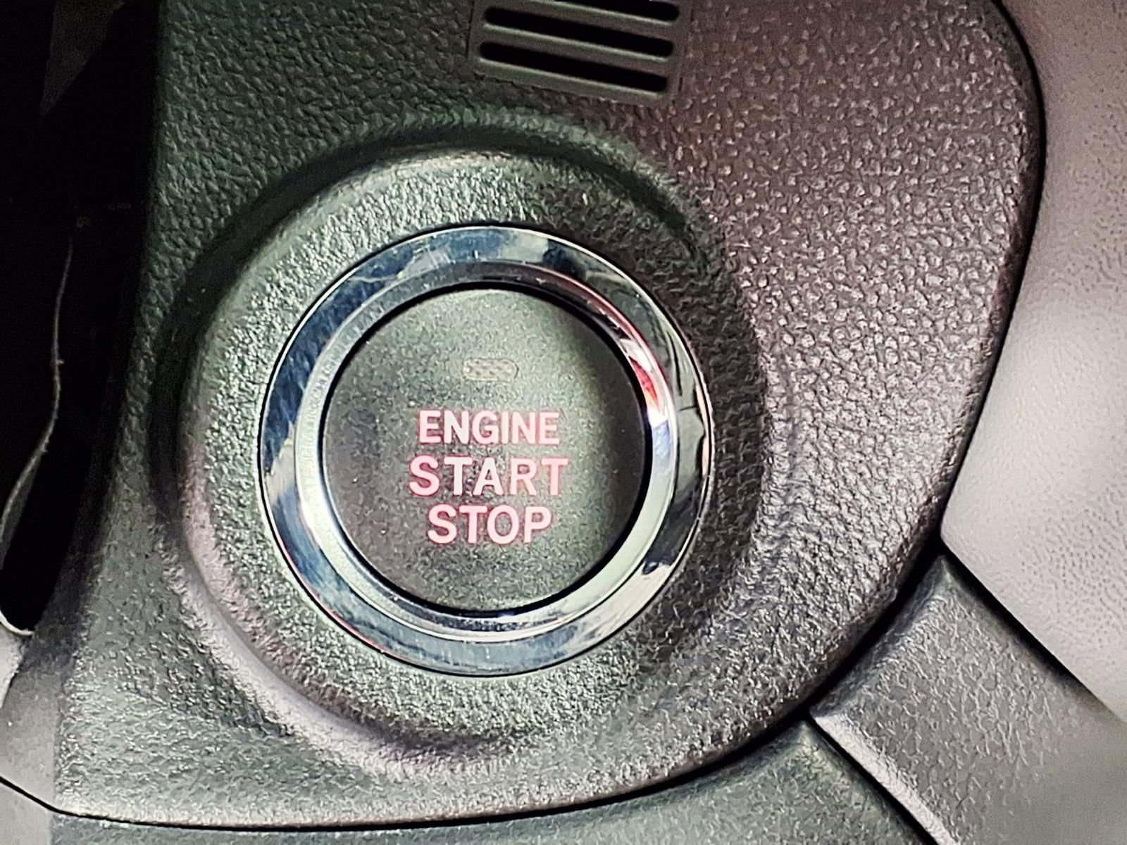 Certified 2025 Subaru Outback Onyx Edition image 18