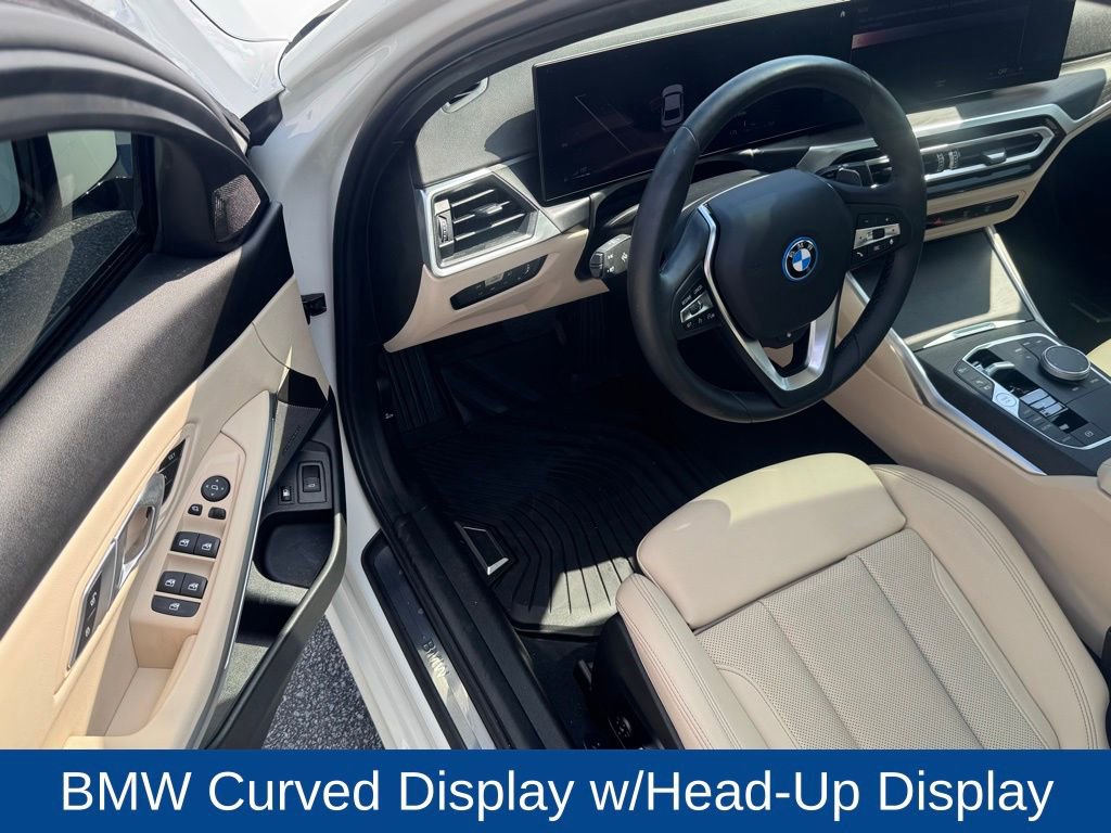 Used 2023 BMW 330e w/ Premium Package image 9