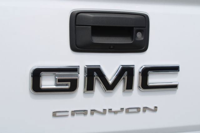 Used 2022 GMC Canyon Elevation w/ Trailering Package RWD image 6