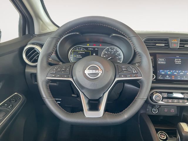 New 2025 Nissan Versa SR w/ Trunk Package image 12