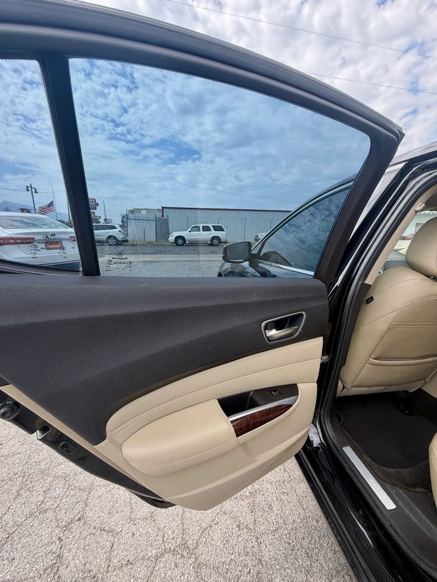 Used 2018 Acura TLX FWD image 22