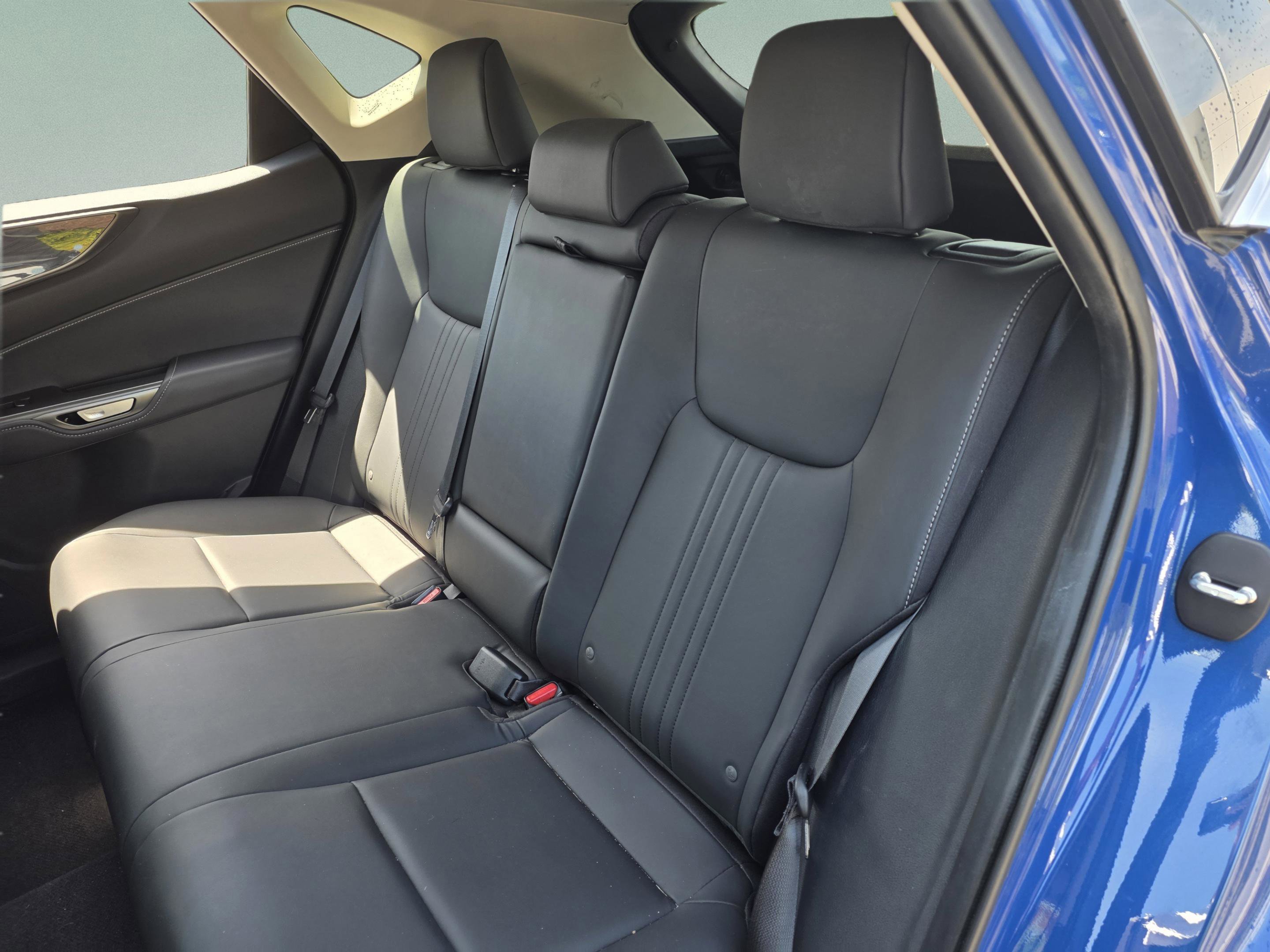Used 2025 Lexus NX 350 AWD w/ Accessory Package (Z2) image 15
