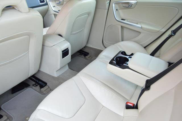 Used 2013 Volvo S60 T5 image 26